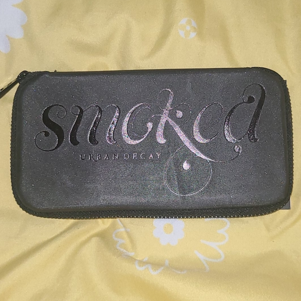 Urban Decay Smoked Palette